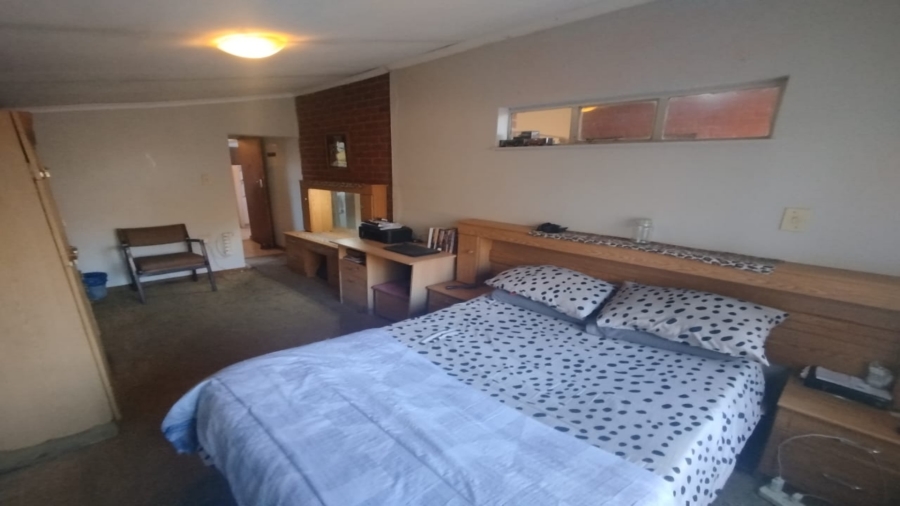 4 Bedroom Property for Sale in Brandwag Free State